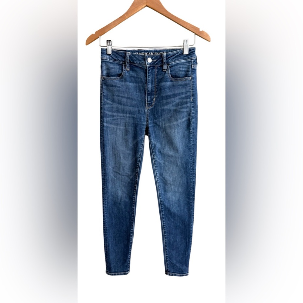 American Eagle Outfitters Women's Super Hi Rise Jegging Jeans 4 Short